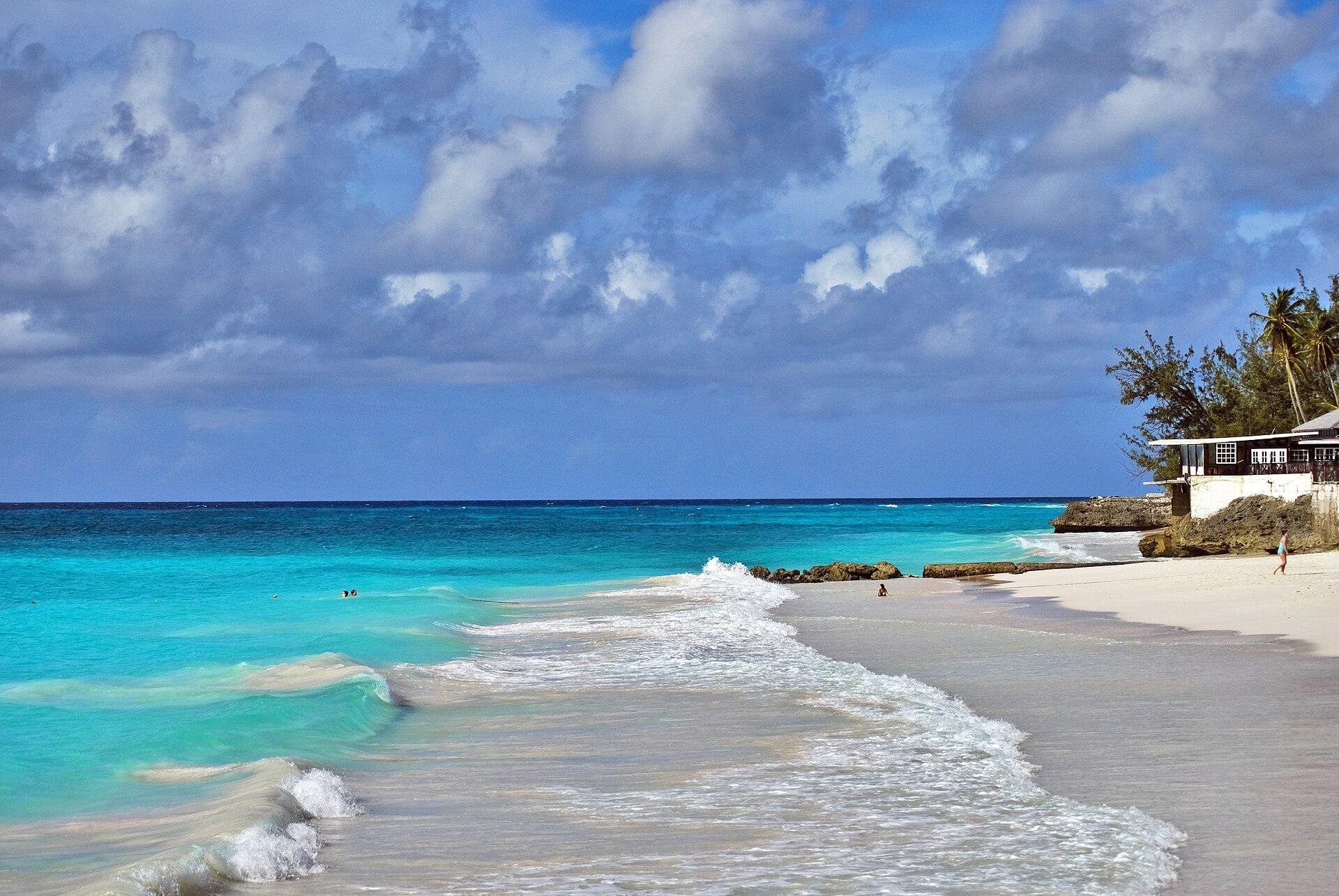 Turquoise water and white sand on Barbados's south coast